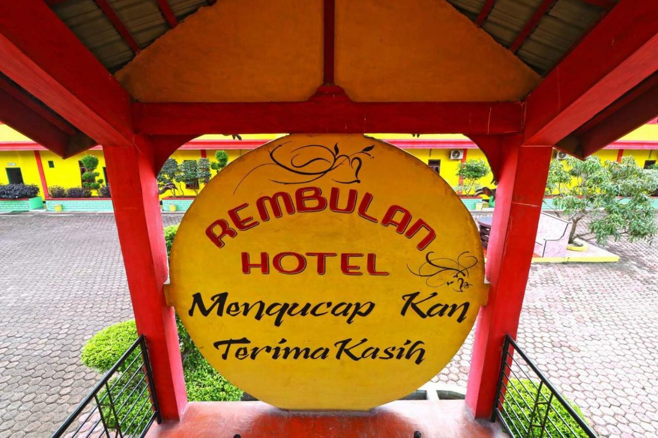 Hotel Rembulan Tebing Tinggi Zewnętrze zdjęcie